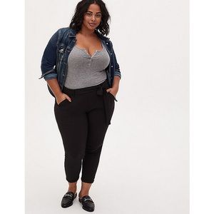 Black Crepe Self Tie Tapered Pant